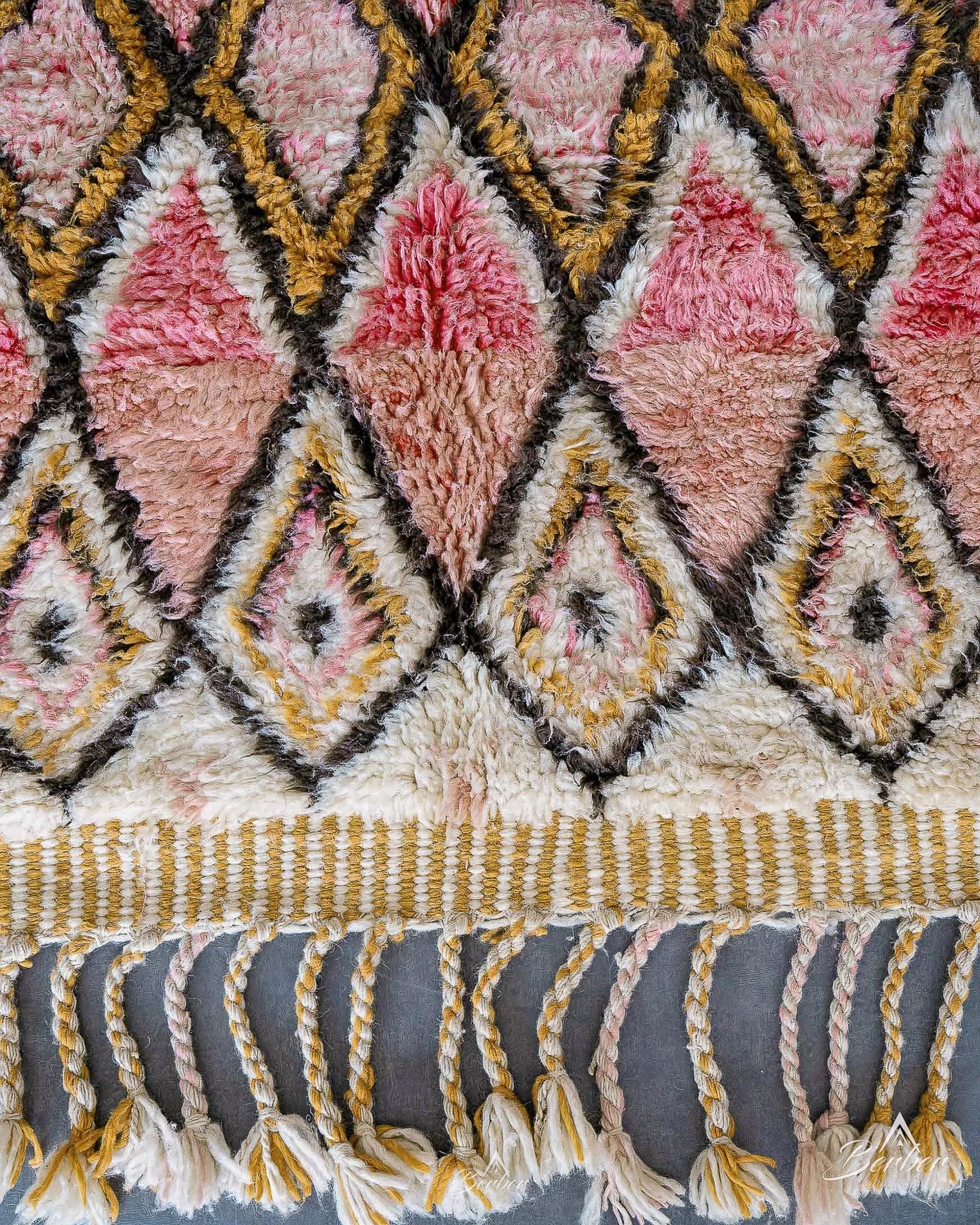 Abstract Boujaad Rug 3 X 5 Ft | 90 X 150 Cm