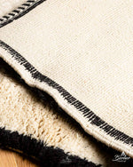 Off White Berber Runner Rug 2 X 6 Ft | 60 X 180 Cm / With Tassels / Short (0.4” / 1 cm)