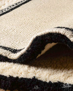 Off White Berber Runner Rug 2 X 6 Ft | 60 X 180 Cm / With Tassels / Short (0.4” / 1 cm)