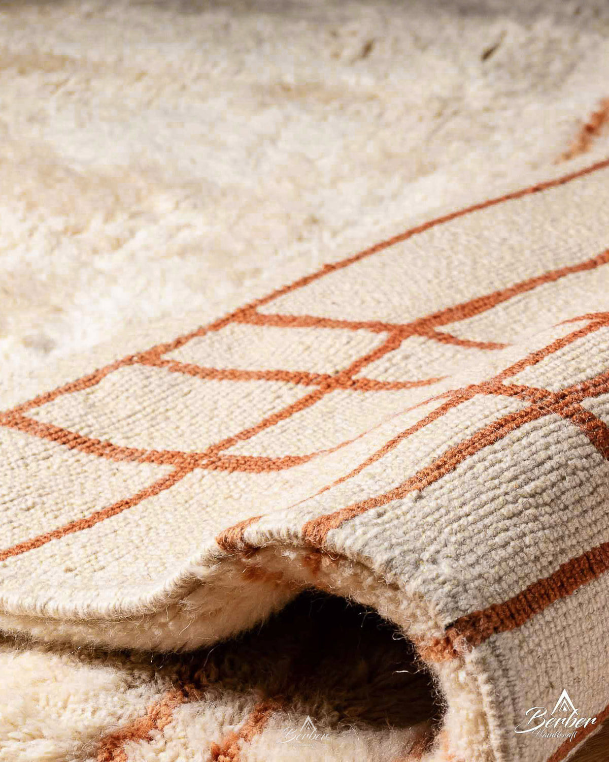 Peach Wool Area Rug 3 X 5 Ft | 90 X 150 Cm / With Tassels / Short (0.4” / 1 cm)
