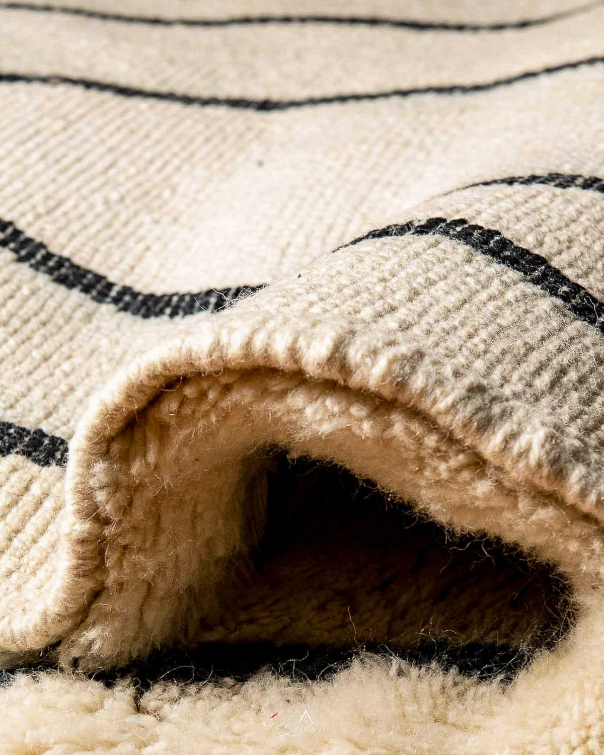 Natural Wool Shag Rug 3 X 5 Ft | 90 X 150 Cm / With Tassels / Short (0.4” / 1 cm)
