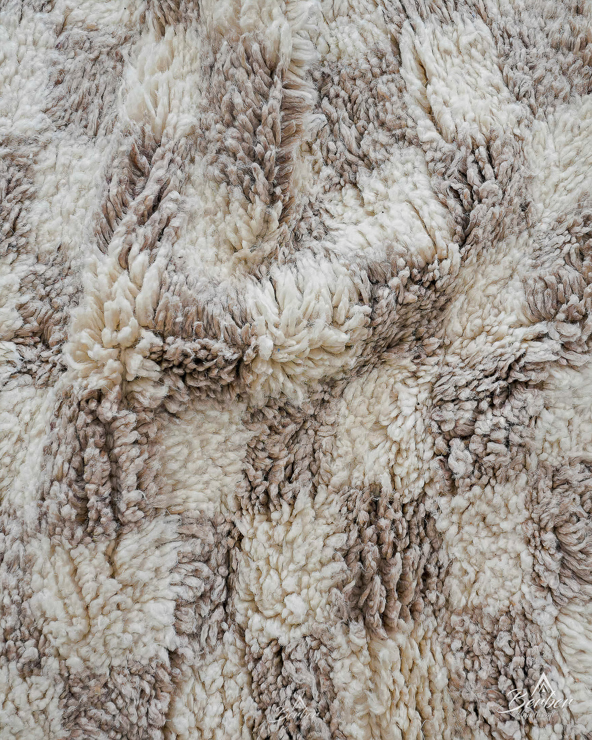 Brown Checkered Runner 2 X 6 Ft | 60 X 180 Cm / With Tassels / Short (0.4” / 1 cm)