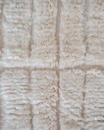 Ivory Moroccan Rug 3 X 5 Ft | 90 X 150 Cm / With Tassels / Short (0.4” / 1 cm)