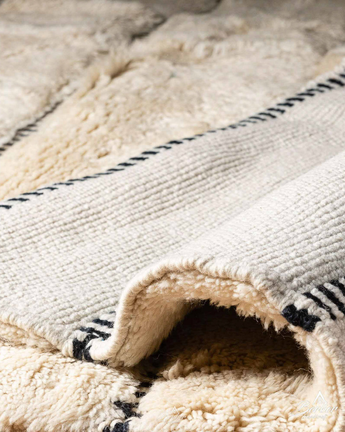 Berber Area Rug 3 X 5 Ft | 90 X 150 Cm / With Tassels / Short (0.4” / 1 cm)