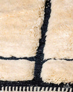 Contemporary Black and White Carpet 3 X 5 Ft | 90 X 150 Cm / With Tassels / Short (0.4” / 1 cm)