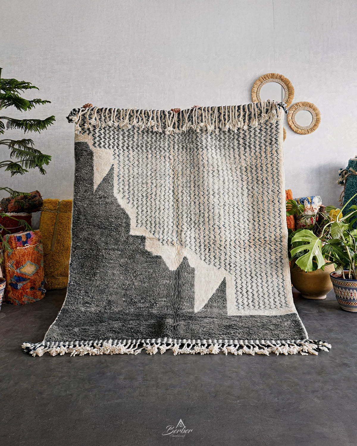 Black and White Moroccan Rug 3 X 5 Ft | 90 X 150 Cm / With Tassels / Short (0.4” / 1 cm)