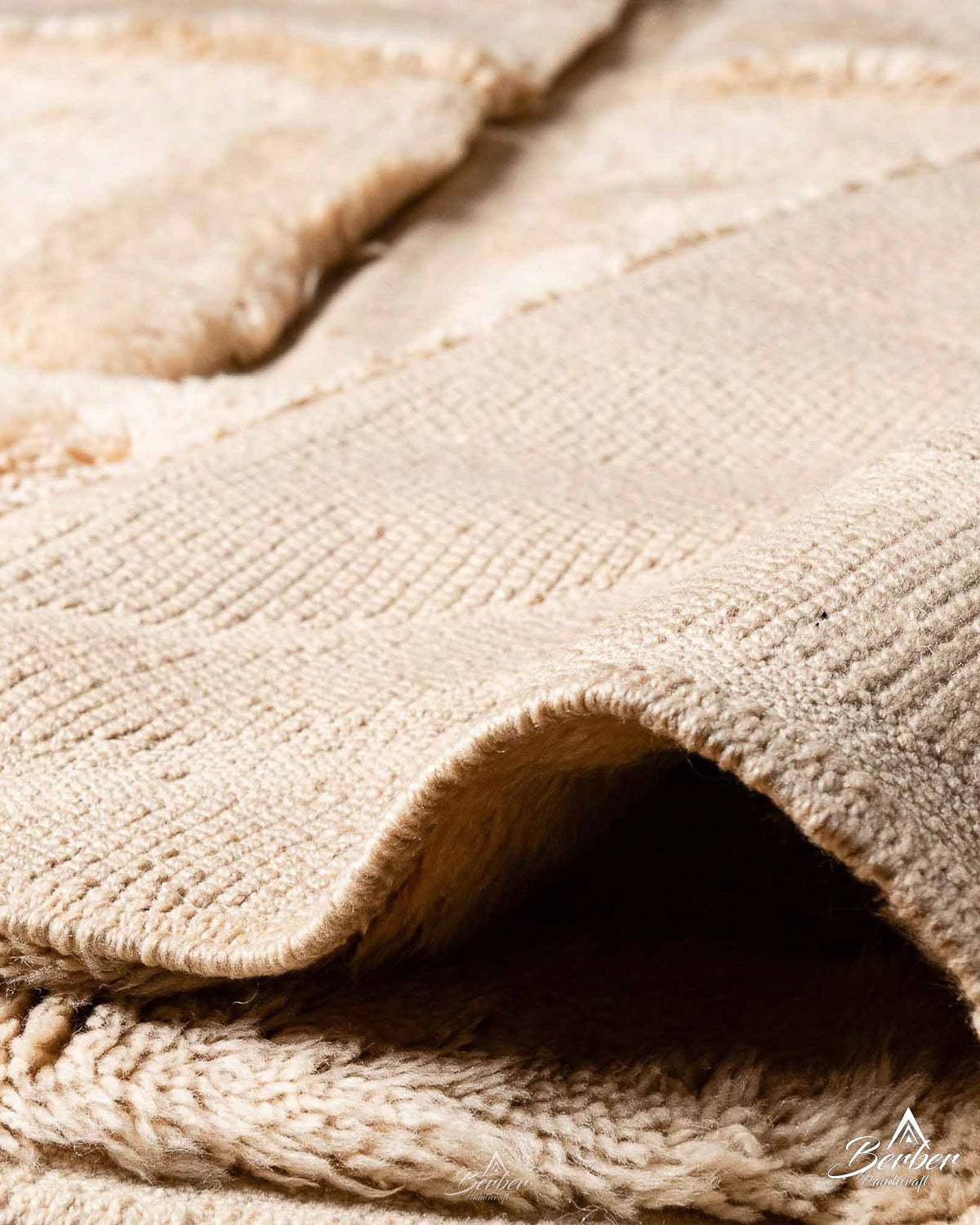 Moroccan Wool Rugs 3 X 5 Ft | 90 X 150 Cm / With Tassels / Short (0.4” / 1 cm)