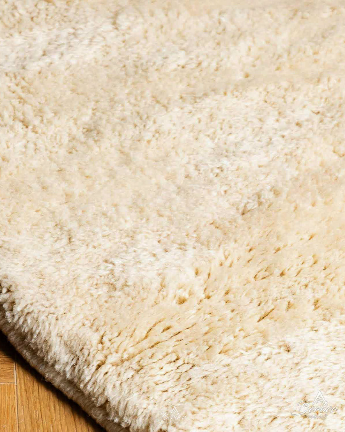 Off White Beni Ourain Runner Rug 2 X 6 Ft | 60 X 180 Cm / With Tassels / Short (0.4” / 1 cm)