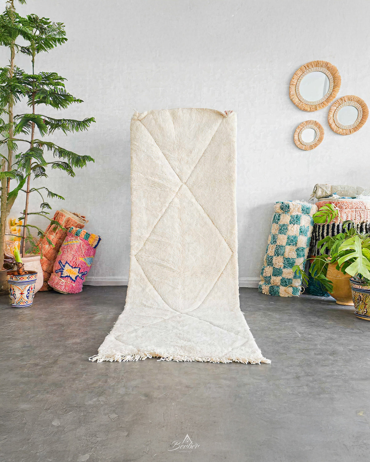 Off White Runner 2 X 6 Ft | 60 X 180 Cm / With Tassels / Short (0.4” / 1 cm)