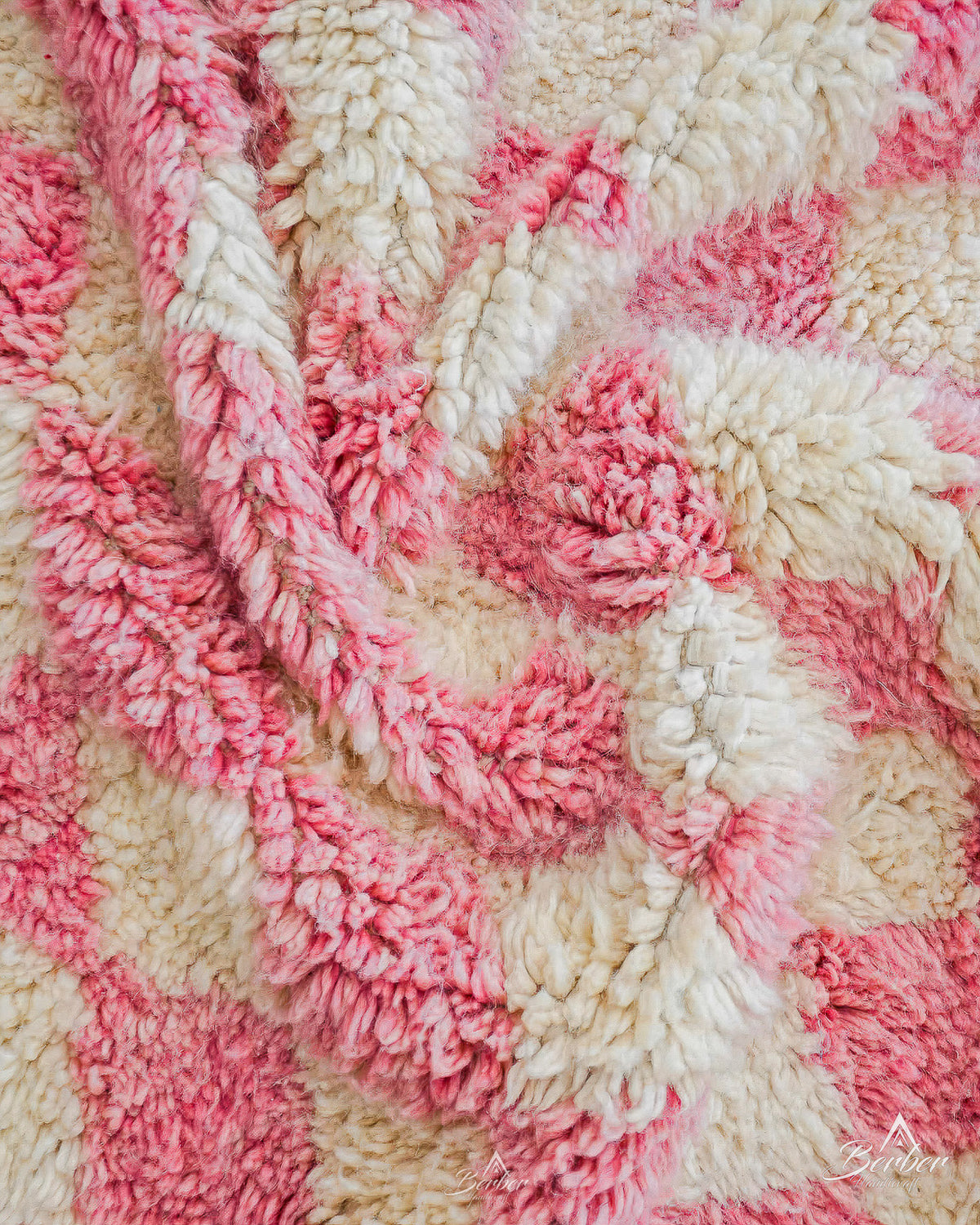Pink Checkered Wool Rug 3 X 5 Ft | 90 X 150 Cm / With Tassels / Short (0.4” / 1 cm)