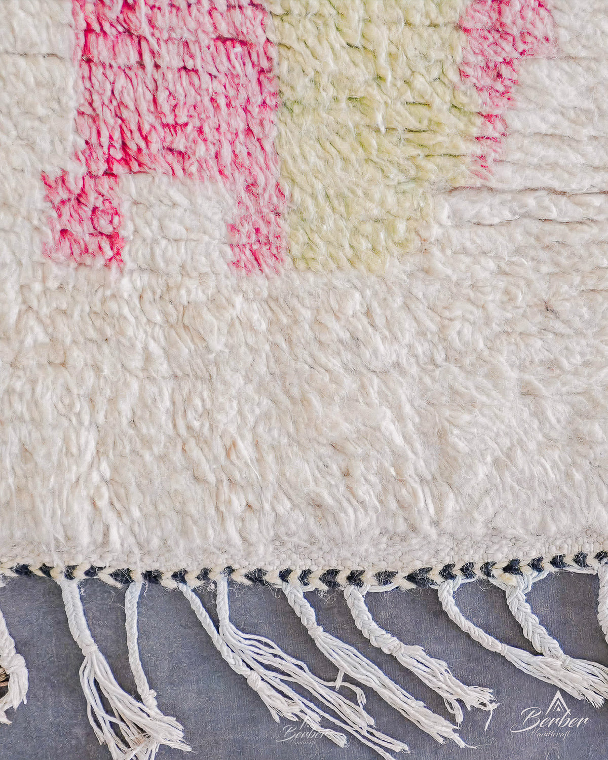 Pink Abstract Rug 3 X 5 Ft | 90 X 150 Cm / With Tassels / Short (0.4” / 1 cm)
