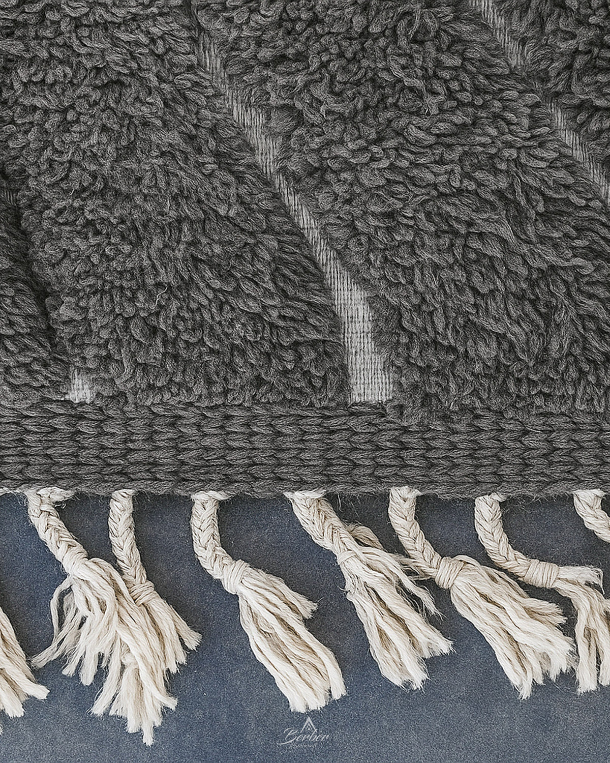 White Blue Moroccan Rug 3 X 5 Ft | 90 X 150 Cm / With Tassels / Short (0.4” / 1 cm)