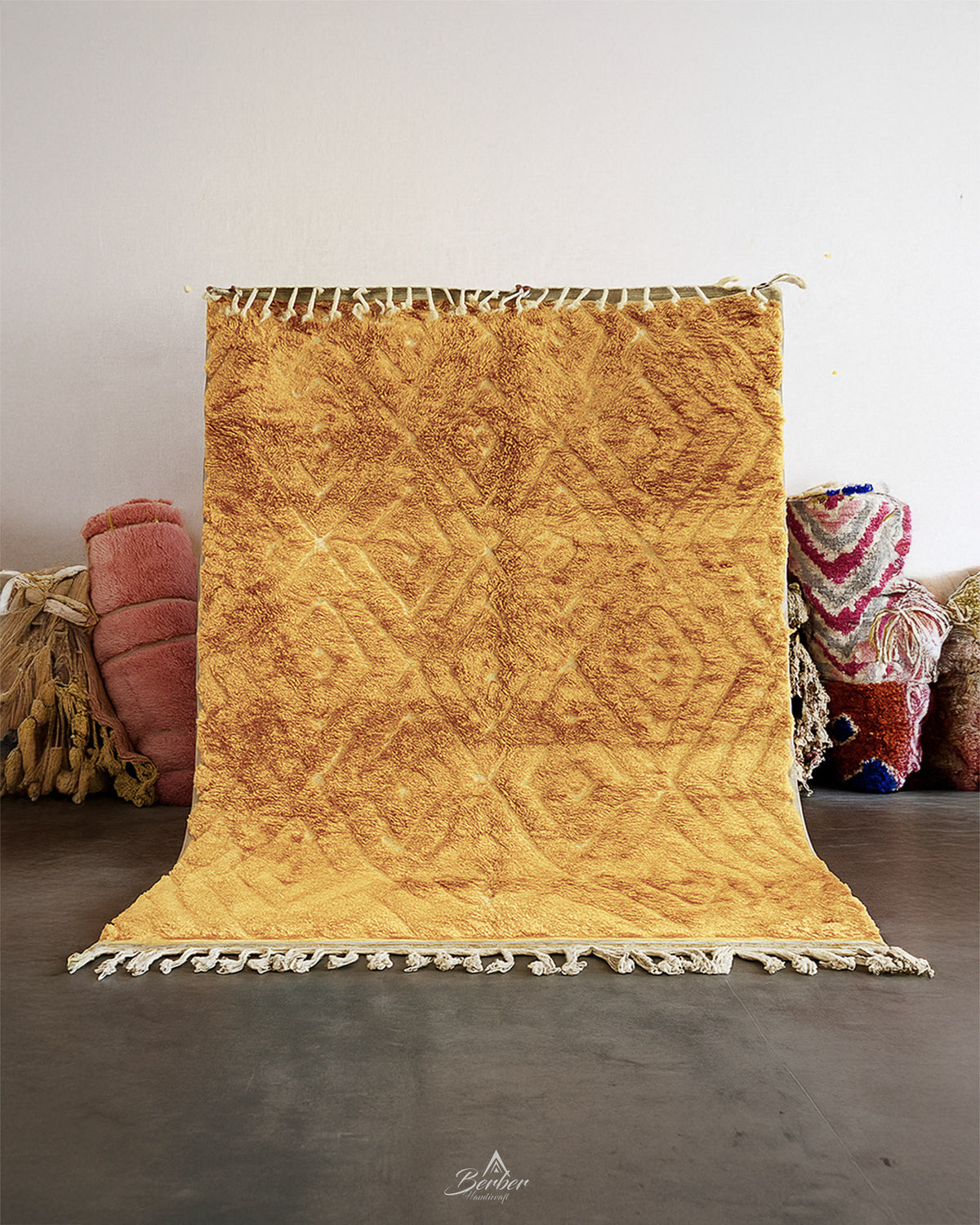 Engraved Brown Area Rug 3 X 5 Ft | 90 X 150 Cm / With Tassels / Short (0.4” / 1 cm)