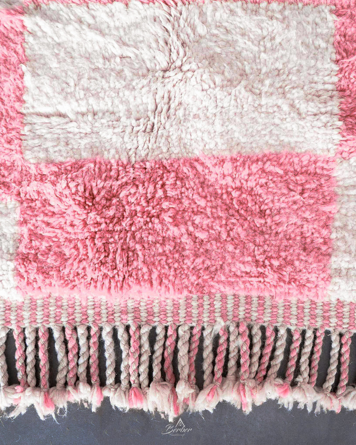 Pink Checkered Rug 3 X 5 Ft | 90 X 150 Cm / With Tassels / Short (0.4” / 1 cm)