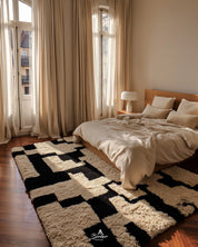 Patterned Mrirt Rug