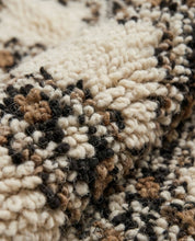 Antique Berber Rug 5.7x9 ft — 175x275 cm-Berber Handicraft