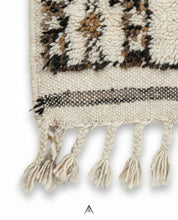 Antique Berber Rug 5.7x9 ft — 175x275 cm-Berber Handicraft