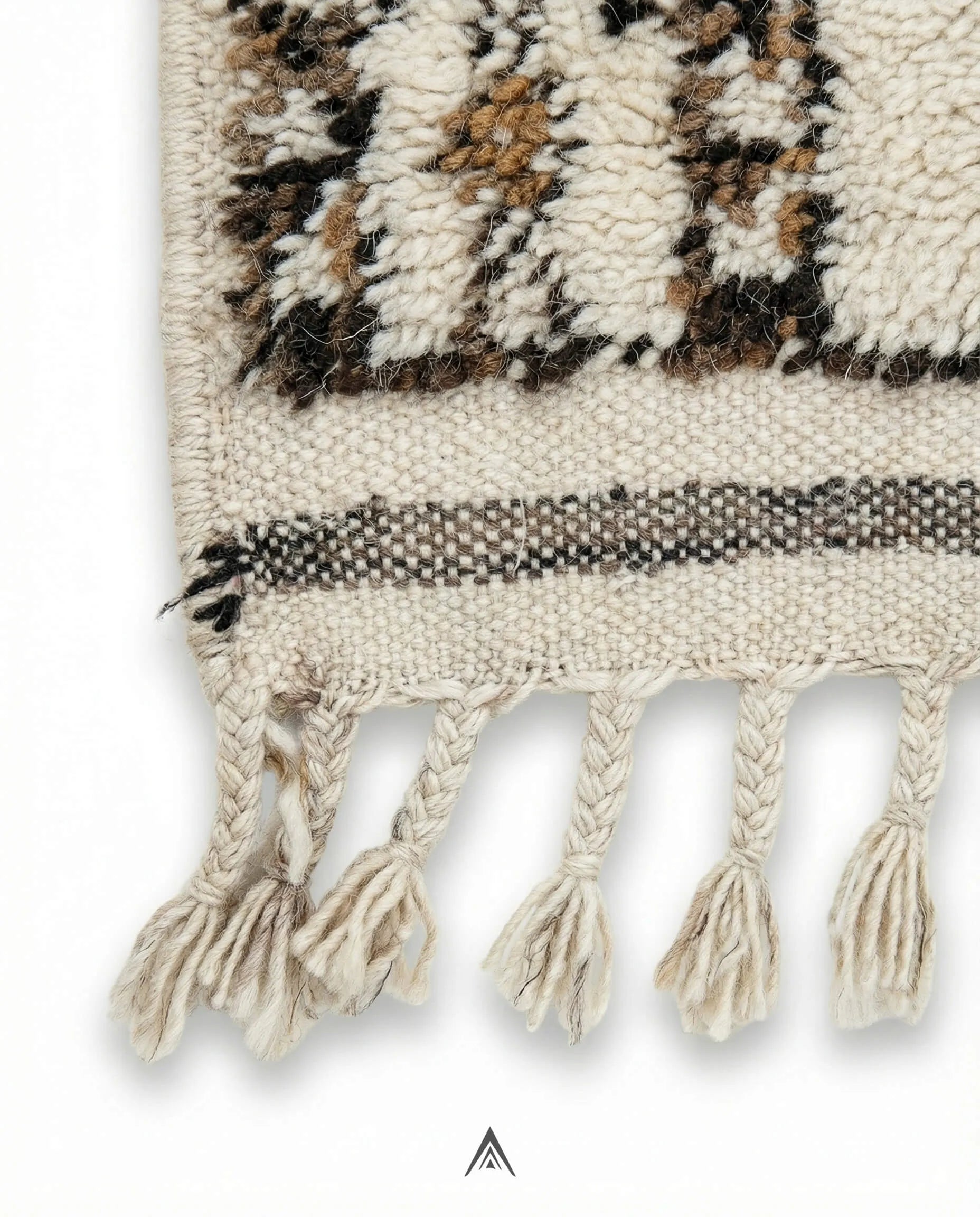 Antique Berber Rug 5.7x9 ft — 175x275 cm-Berber Handicraft