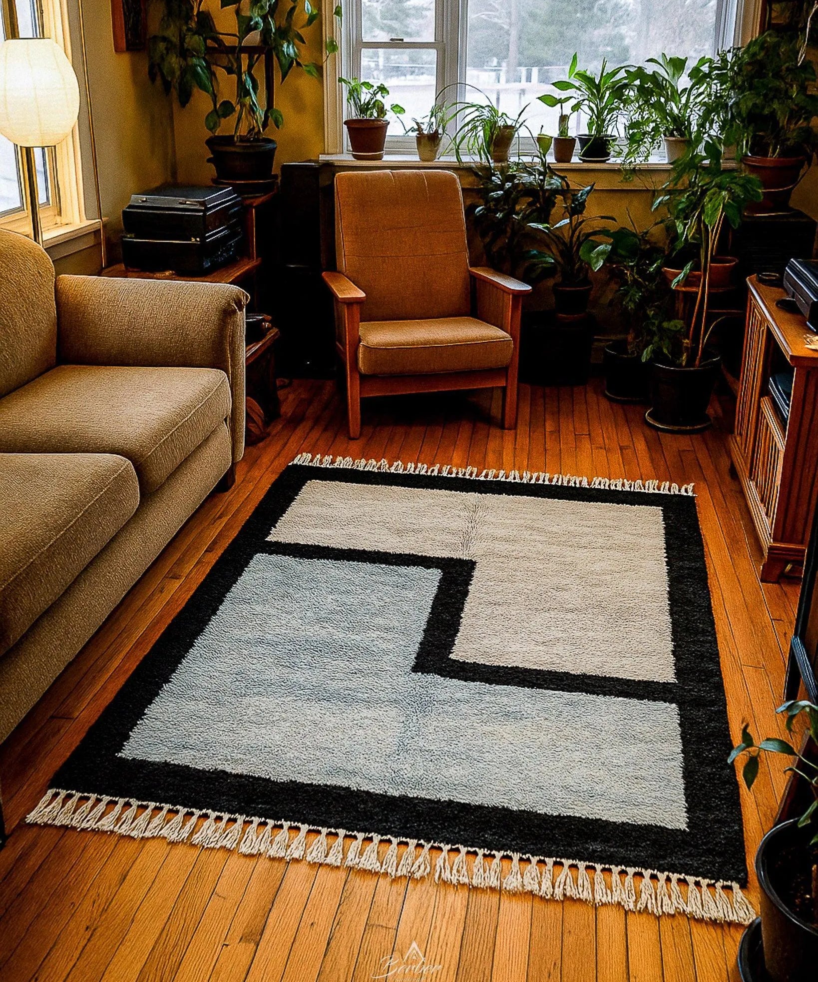 Authentic Classic Rug-Berber Handicraft