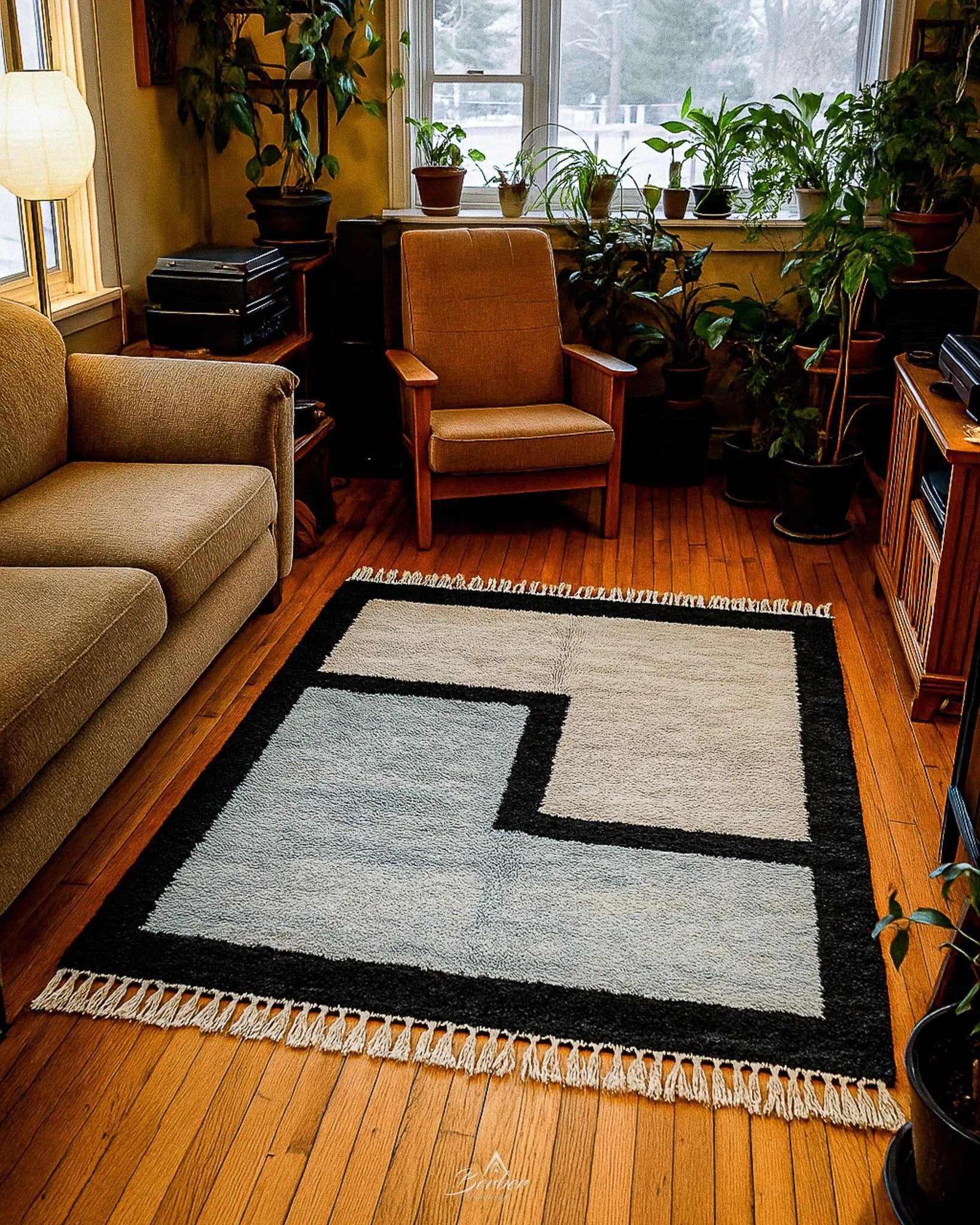 Authentic Classic Rug-Berber Handicraft