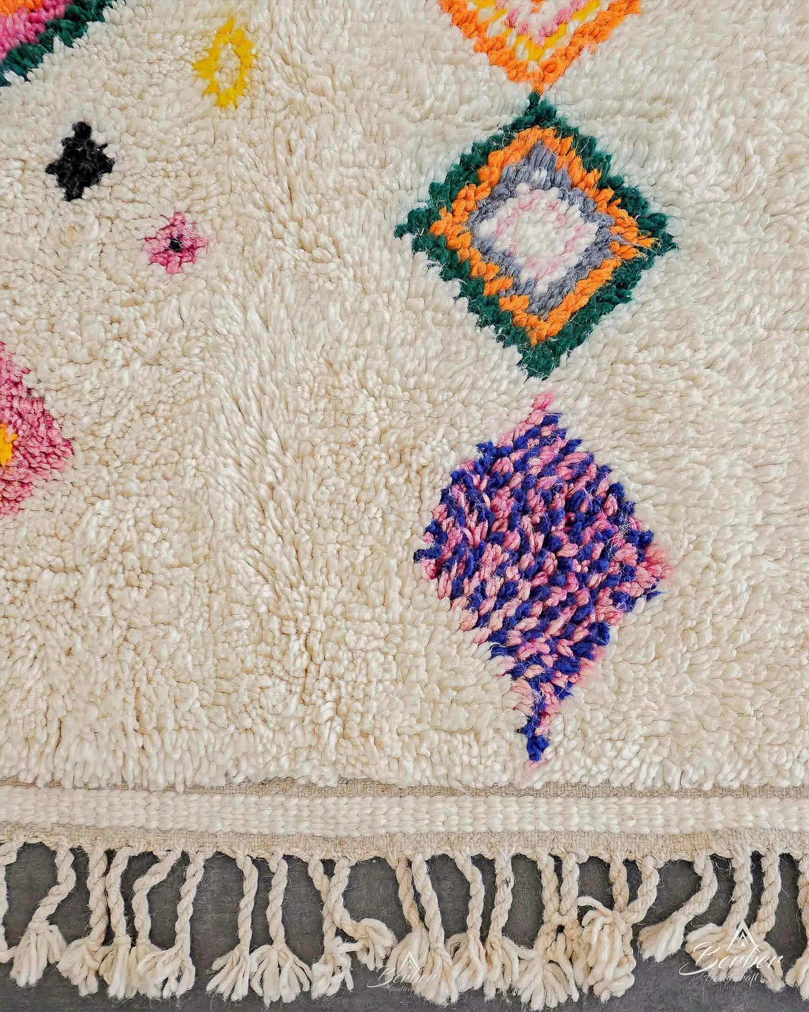 Azilal Rug 3 X 5 Ft | 90 X 150 Cm / With Tassels / Short (0.4” / 1 cm)