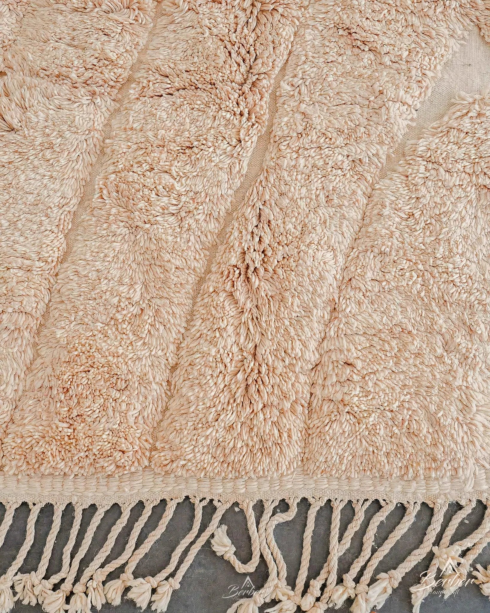 Beige Beni Rug 3 X 5 Ft | 90 X 150 Cm / With Tassels / Short (0.4” / 1 cm)