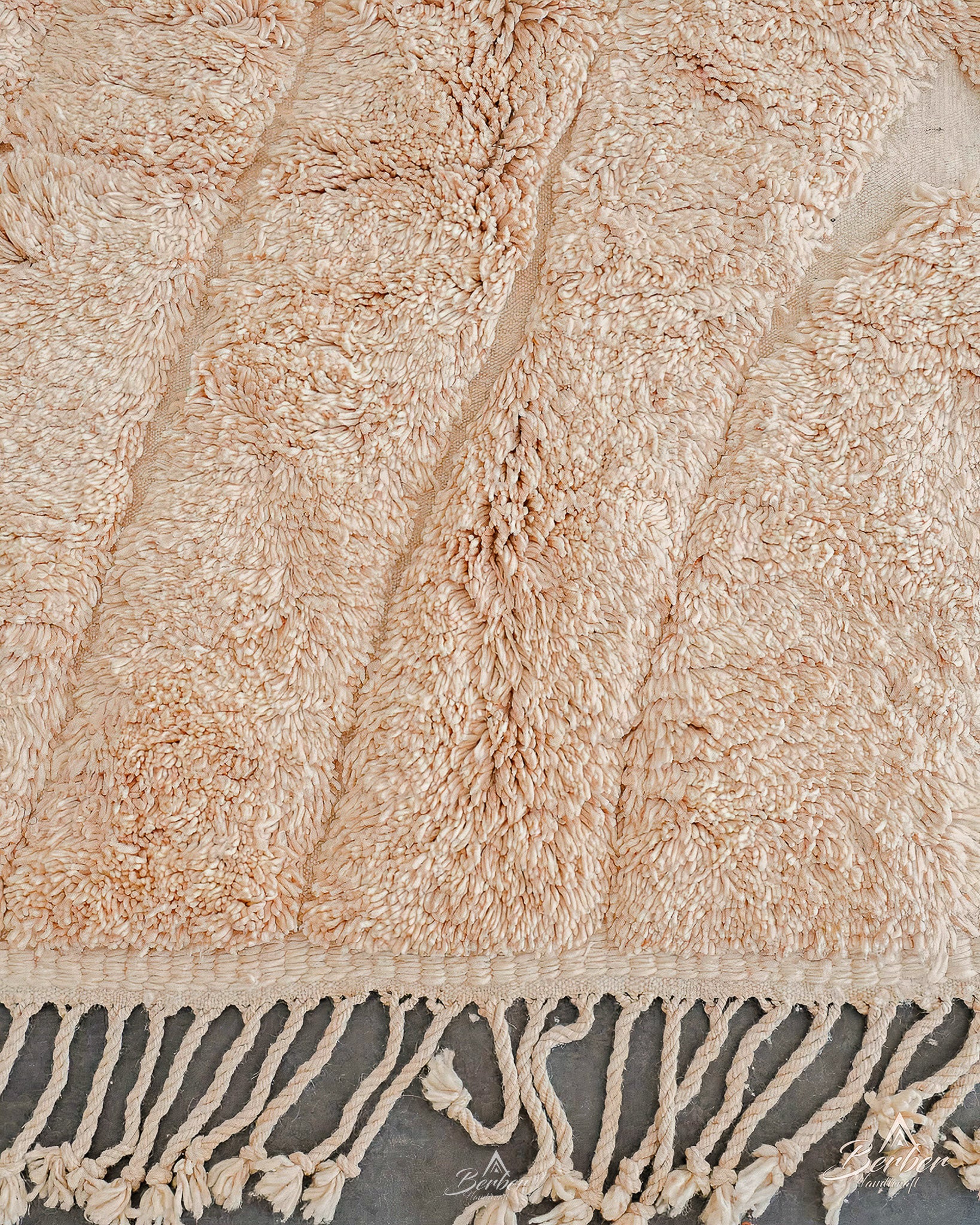 Beige Beni Rug 3 X 5 Ft | 90 X 150 Cm / With Tassels / Short (0.4” / 1 cm)