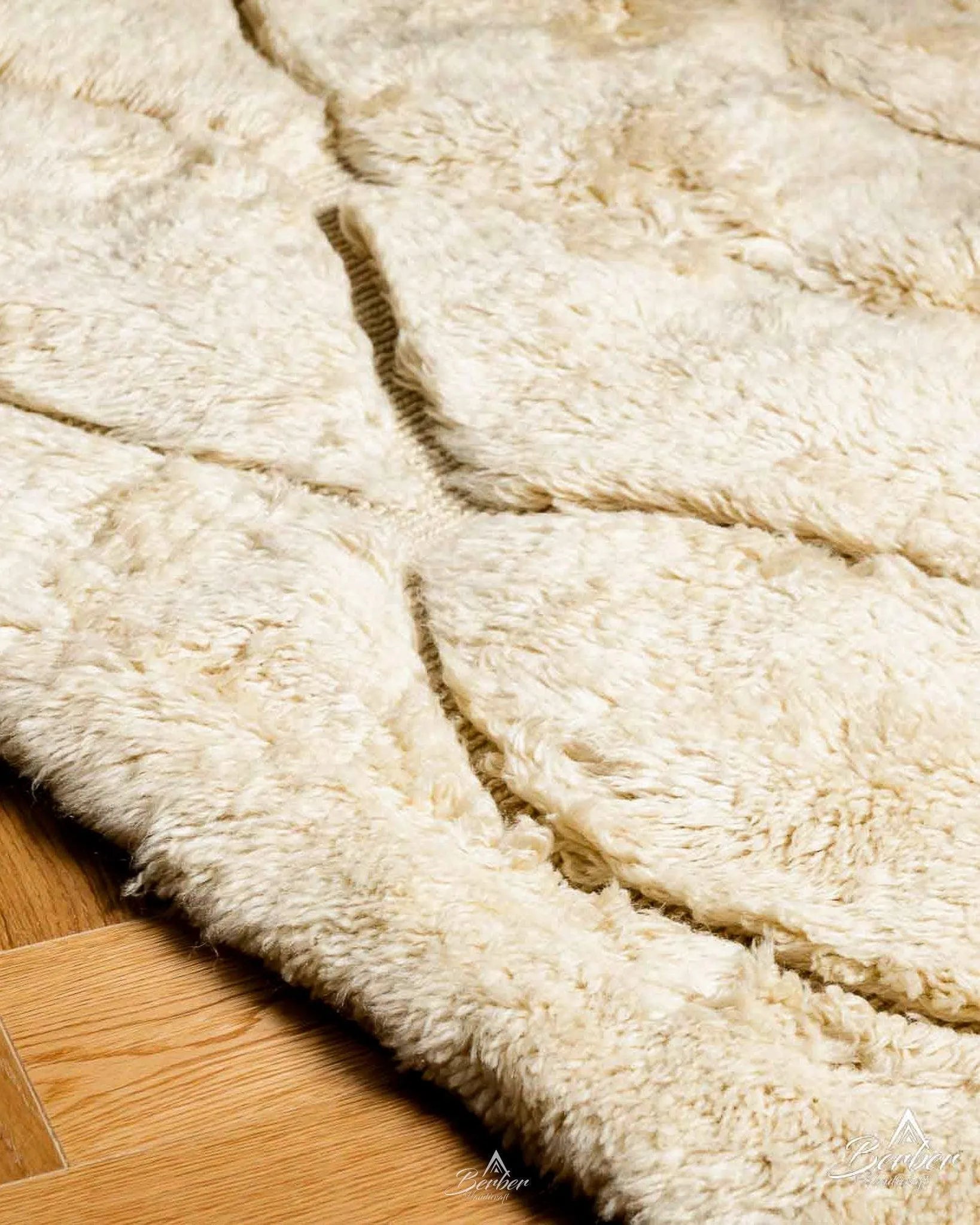 Beni Ourain Moroccan Carpet 3 X 5 Ft | 90 X 150 Cm / With Tassels / Short (0.4” / 1 cm)