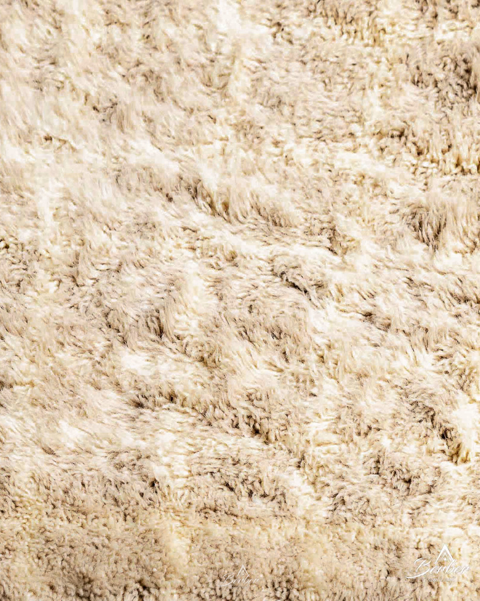 Fluffy Beni Ourain Rug 3 X 5 Ft | 90 X 150 Cm / With Tassels / Short (0.4” / 1 cm)