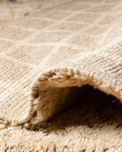 Fluffy Beni Ourain Rug 3 X 5 Ft | 90 X 150 Cm / With Tassels / Short (0.4” / 1 cm)