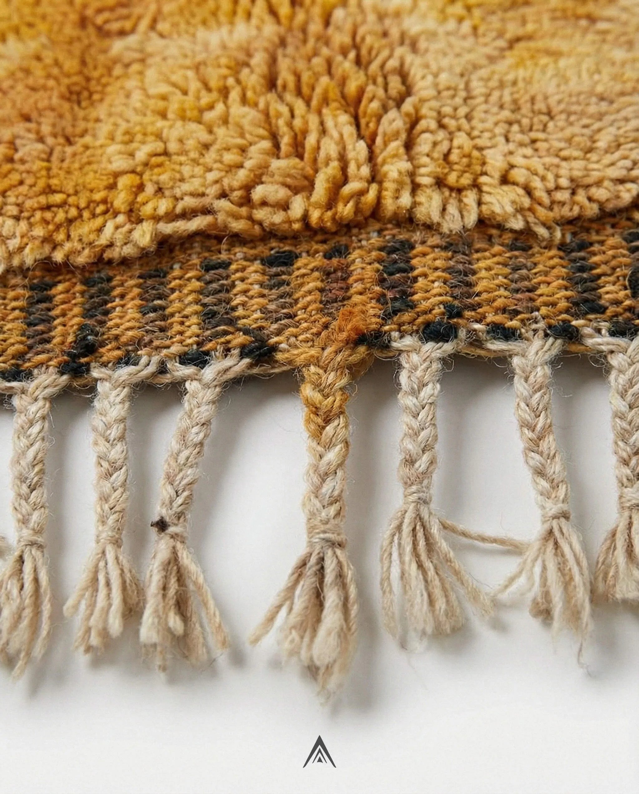 Berber Area Rug 5.3x7.2 ft - 162x220 cm-Berber Handicraft