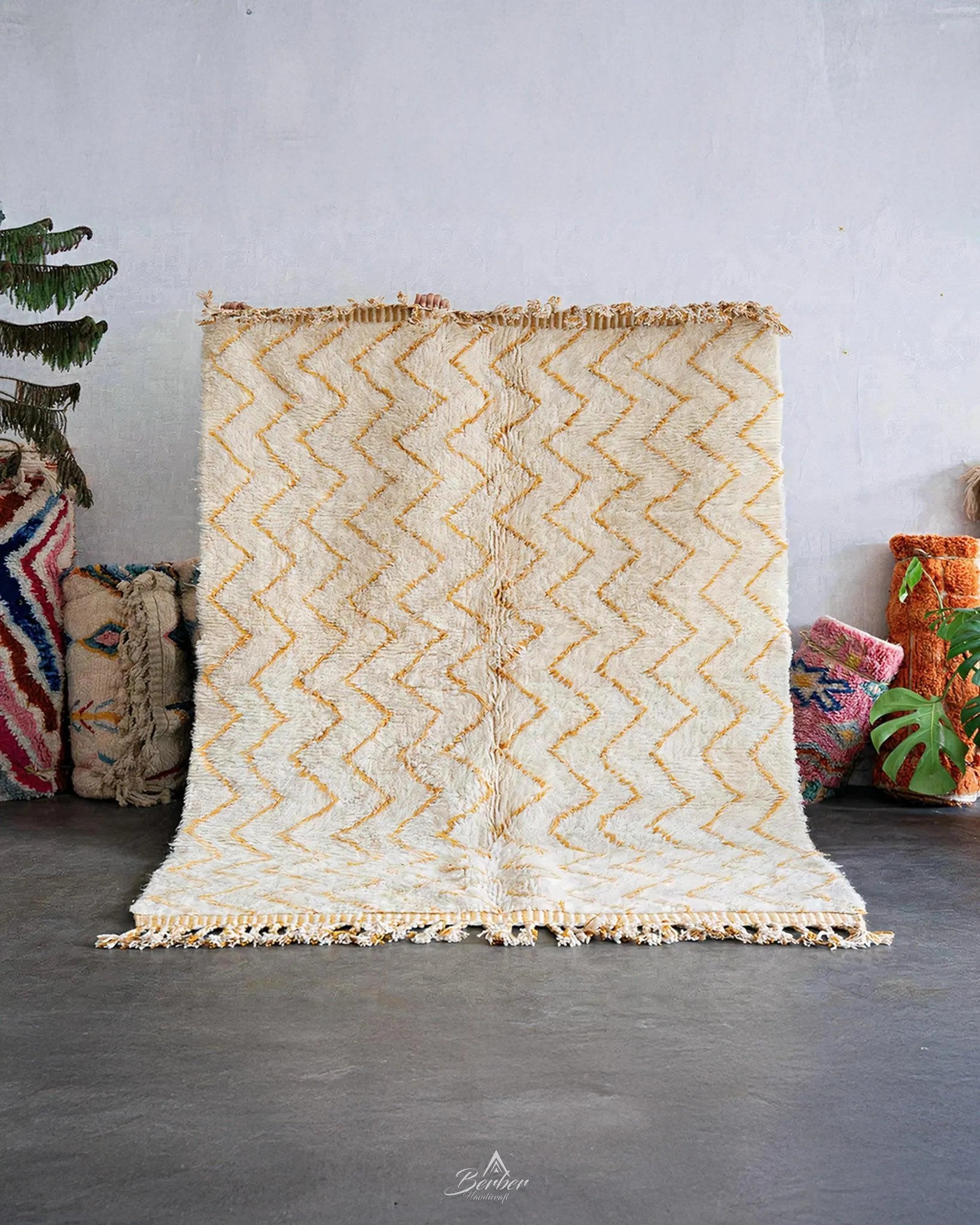 Berber Minimalist Rug 3 X 5 Ft | 90 X 150 Cm / With Tassels / Short (0.4” / 1 cm)