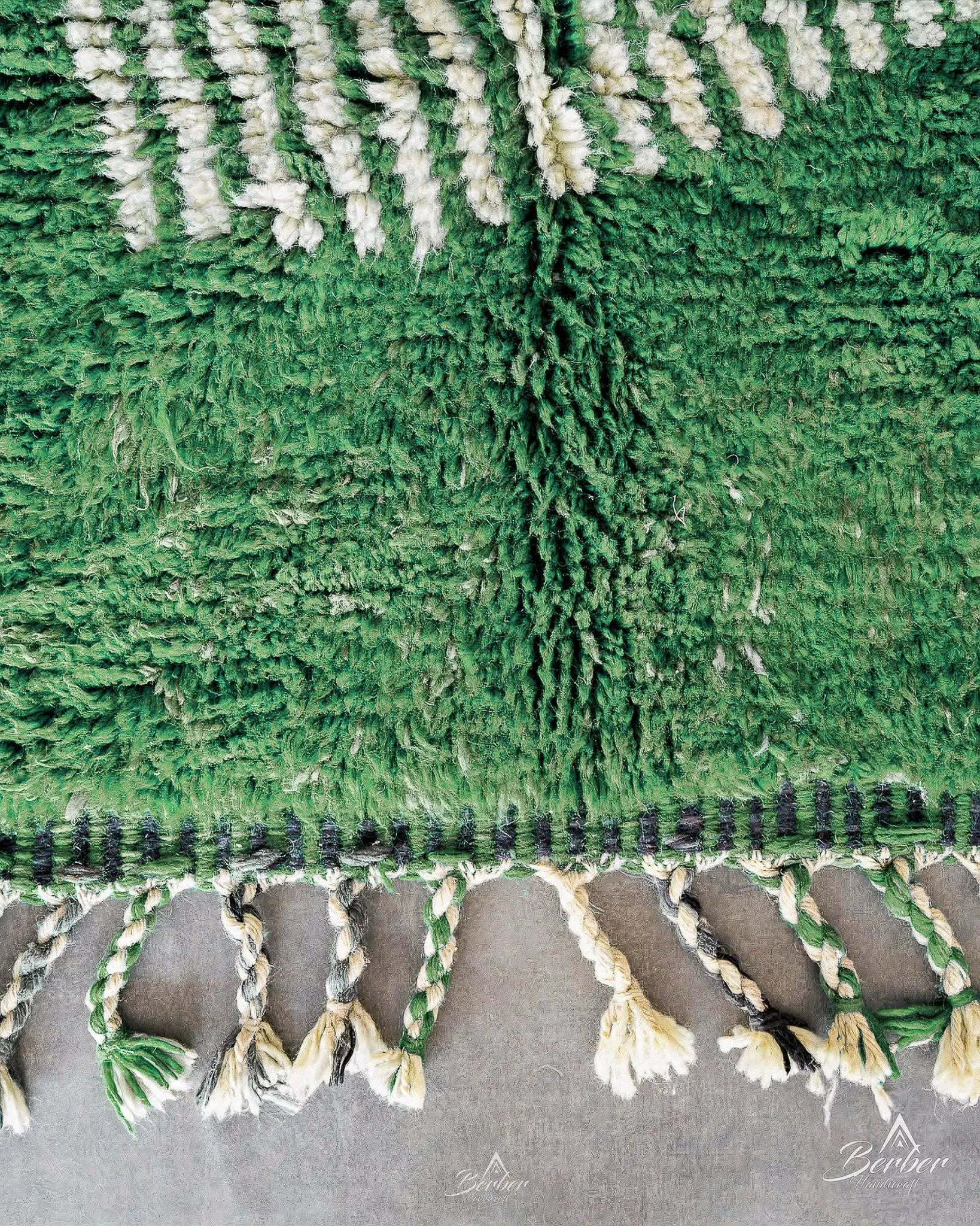 Black Green Moroccan Rug 3 X 5 Ft | 90 X 150 Cm / With Tassels / Short (0.4” / 1 cm)