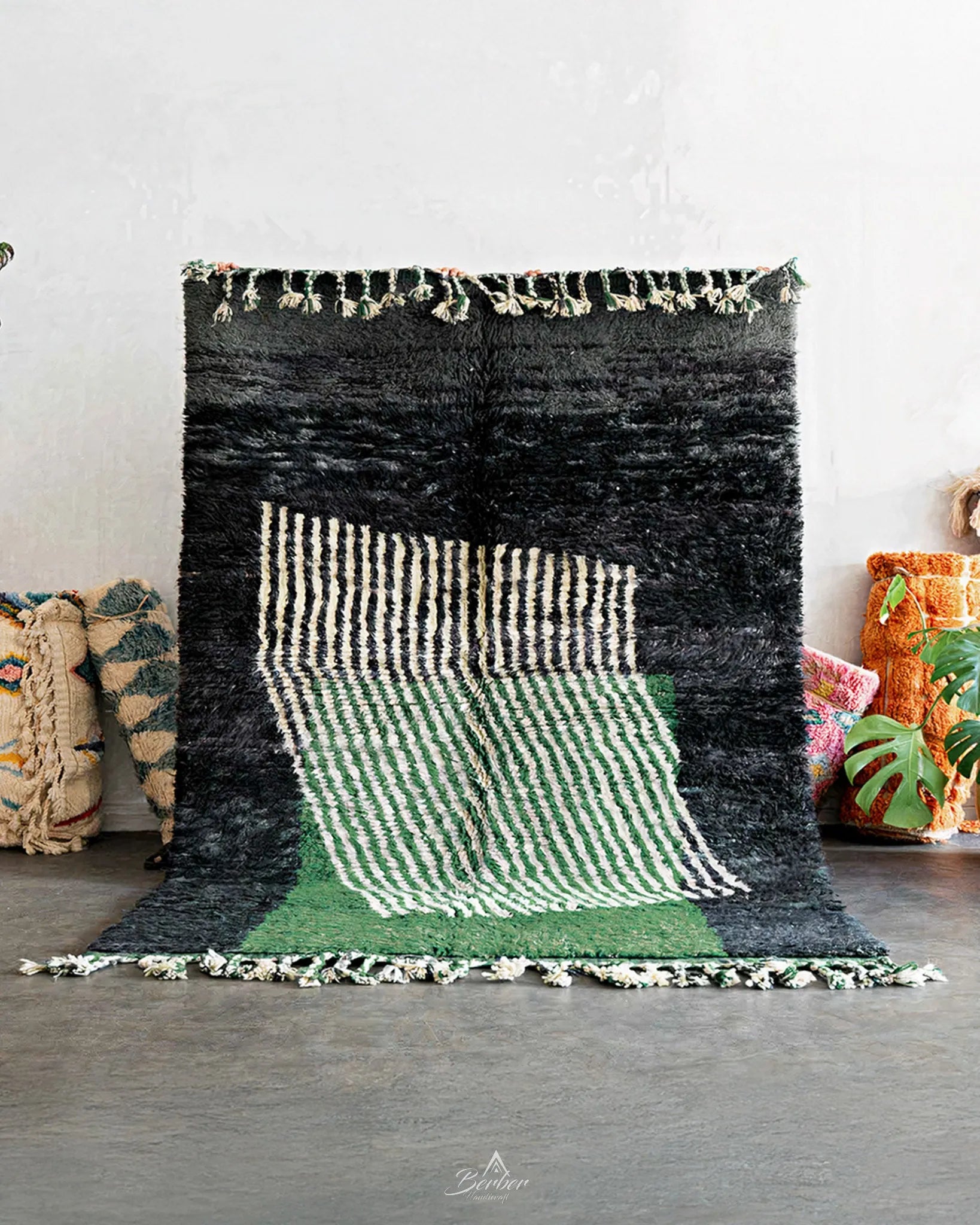 Black Green Moroccan Rug 3 X 5 Ft | 90 X 150 Cm / With Tassels / Short (0.4” / 1 cm)