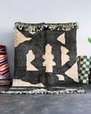 Black Handmade Rug 3 X 5 Ft | 90 X 150 Cm / With Tassels / Short (0.4” / 1 cm)