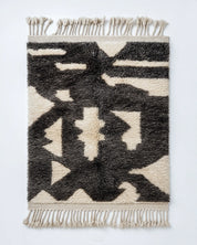 Black Handmade Rug 3 X 5 Ft | 90 X 150 Cm / With Tassels / Short (0.4” / 1 cm)