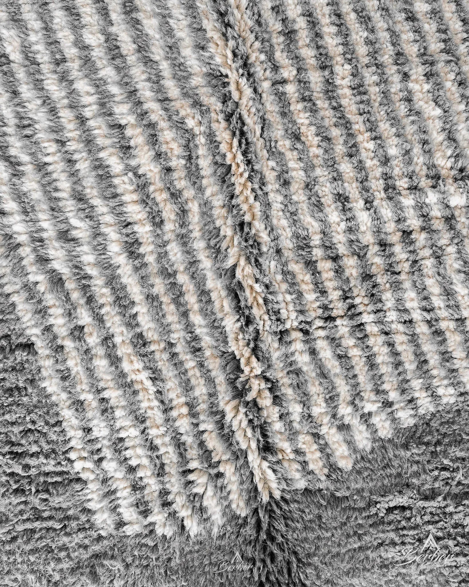 Black and Gray Berber Rug 3 X 5 Ft | 90 X 150 Cm / With Tassels / Short (0.4” / 1 cm)