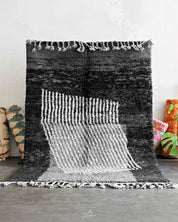Black and Gray Berber Rug 3 X 5 Ft | 90 X 150 Cm / With Tassels / Short (0.4” / 1 cm)