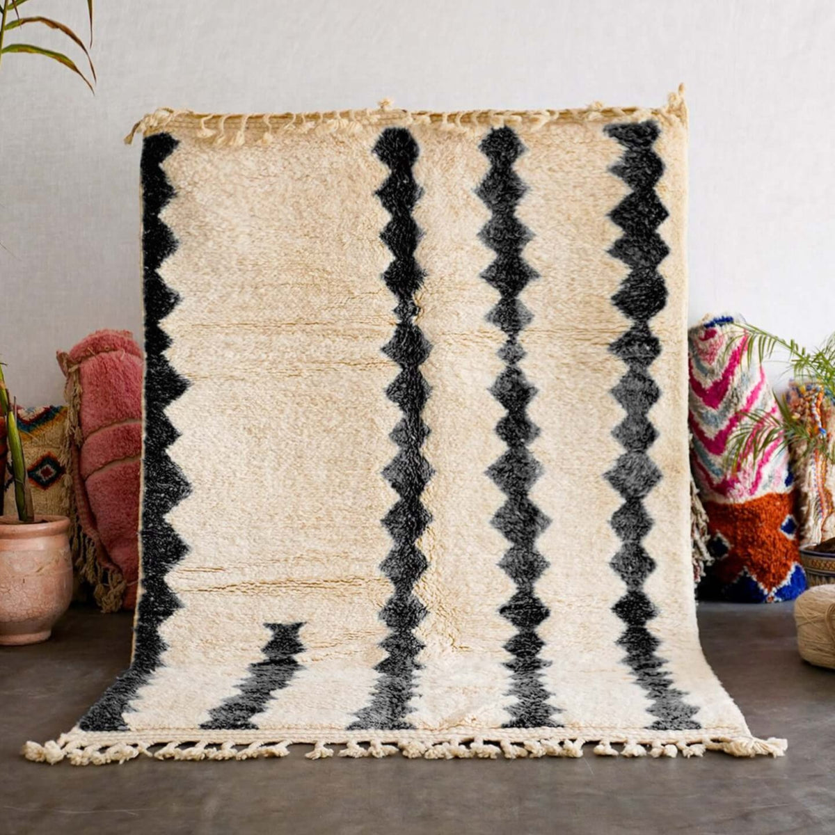 Black and White Berber Rug - Berber Handicraft