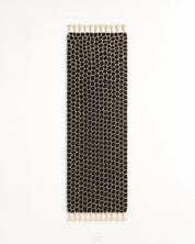 Bold Runner Rug 2 X 6 Ft | 60 X 180 Cm / With Tassels / Short (0.4” / 1 cm)