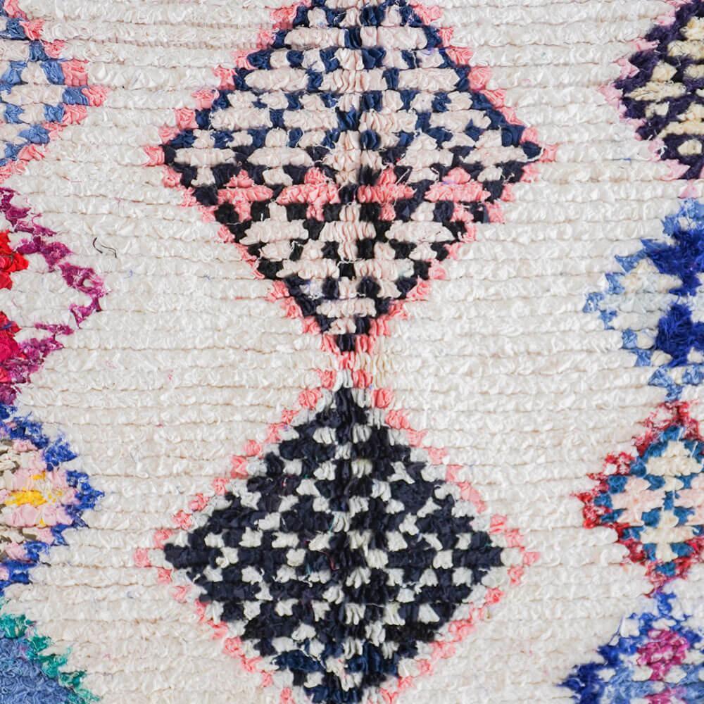 White and pink Boucherouite rug-Berber Handicraft