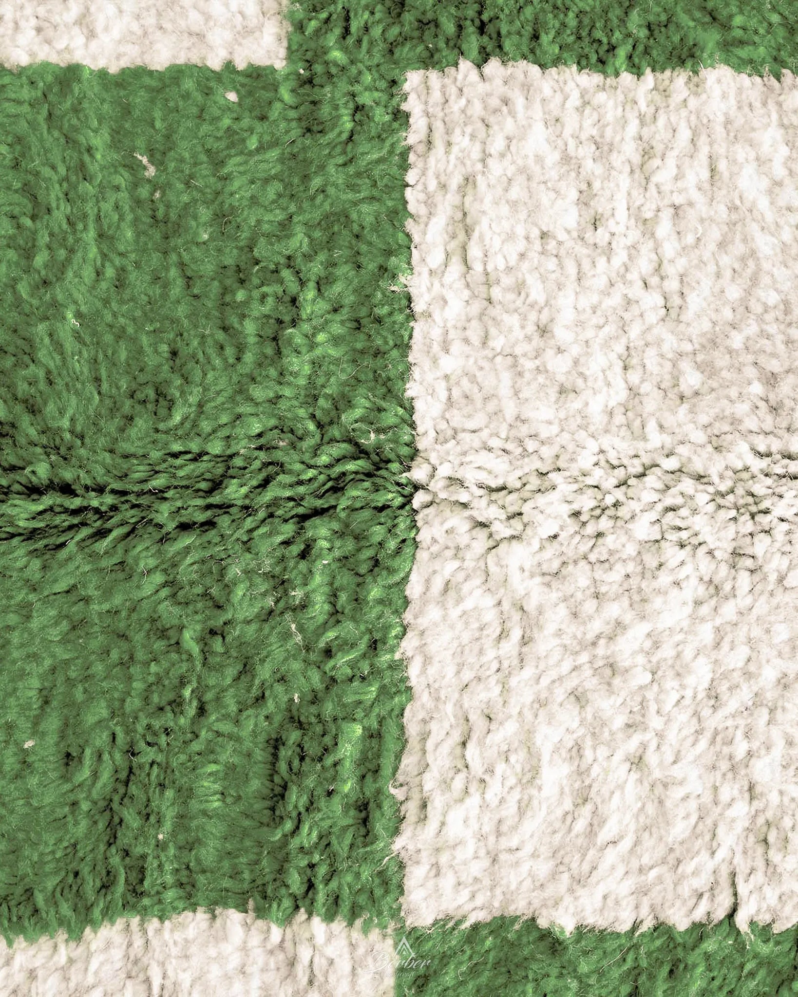 Checkered Green Rug 3 X 5 Ft | 90 X 150 Cm / With Tassels / Short (0.4” / 1 cm)