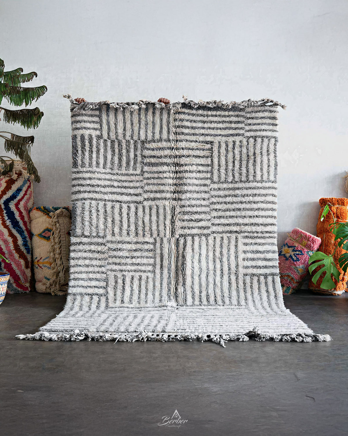 Striped Grey Moroccan rug 3 X 5 Ft | 90 X 150 Cm / With Tassels / Short (0.4” / 1 cm)
