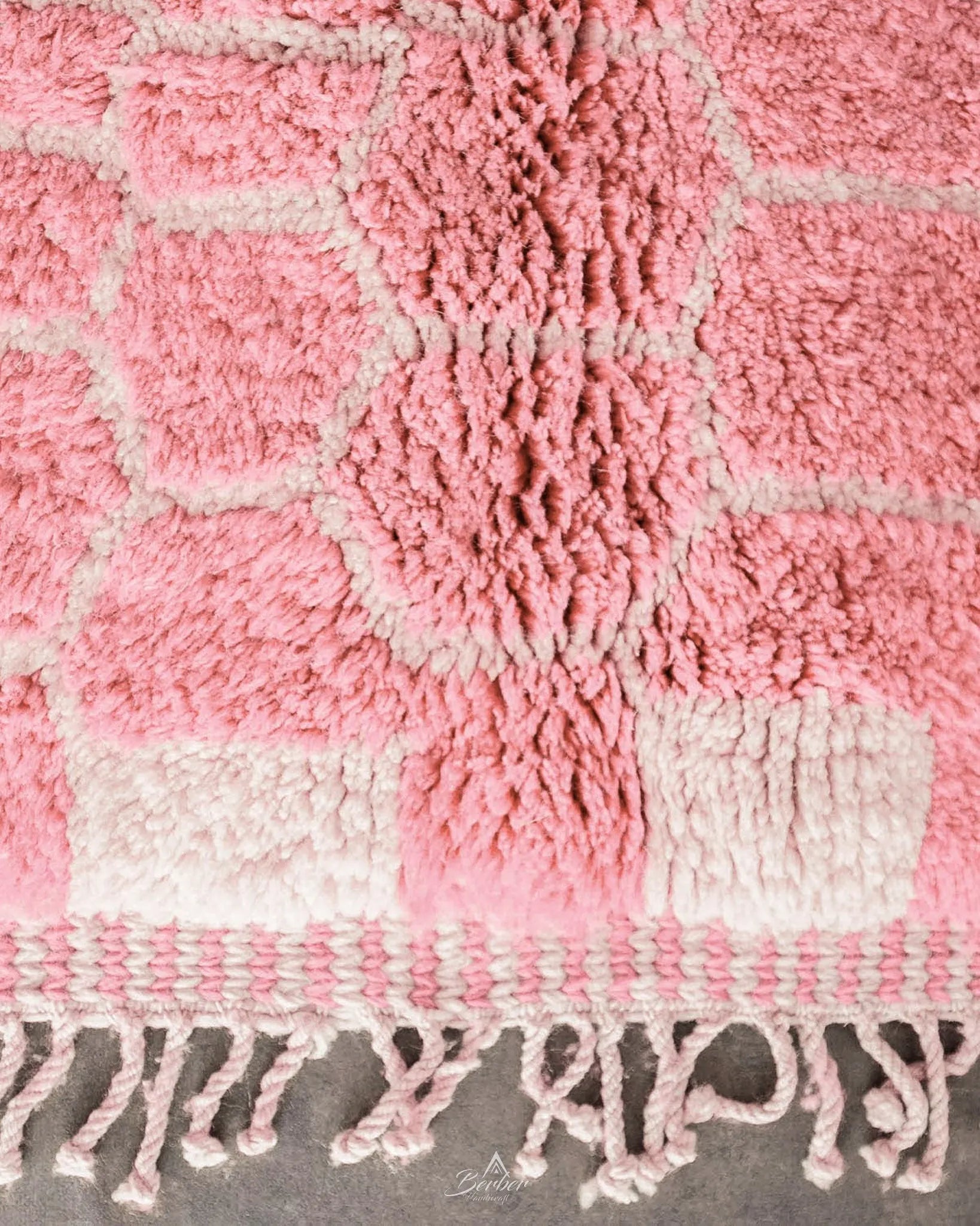 Colorful Pink Wool Rug 3 X 5 Ft | 90 X 150 Cm / With Tassels / Short (0.4” / 1 cm)