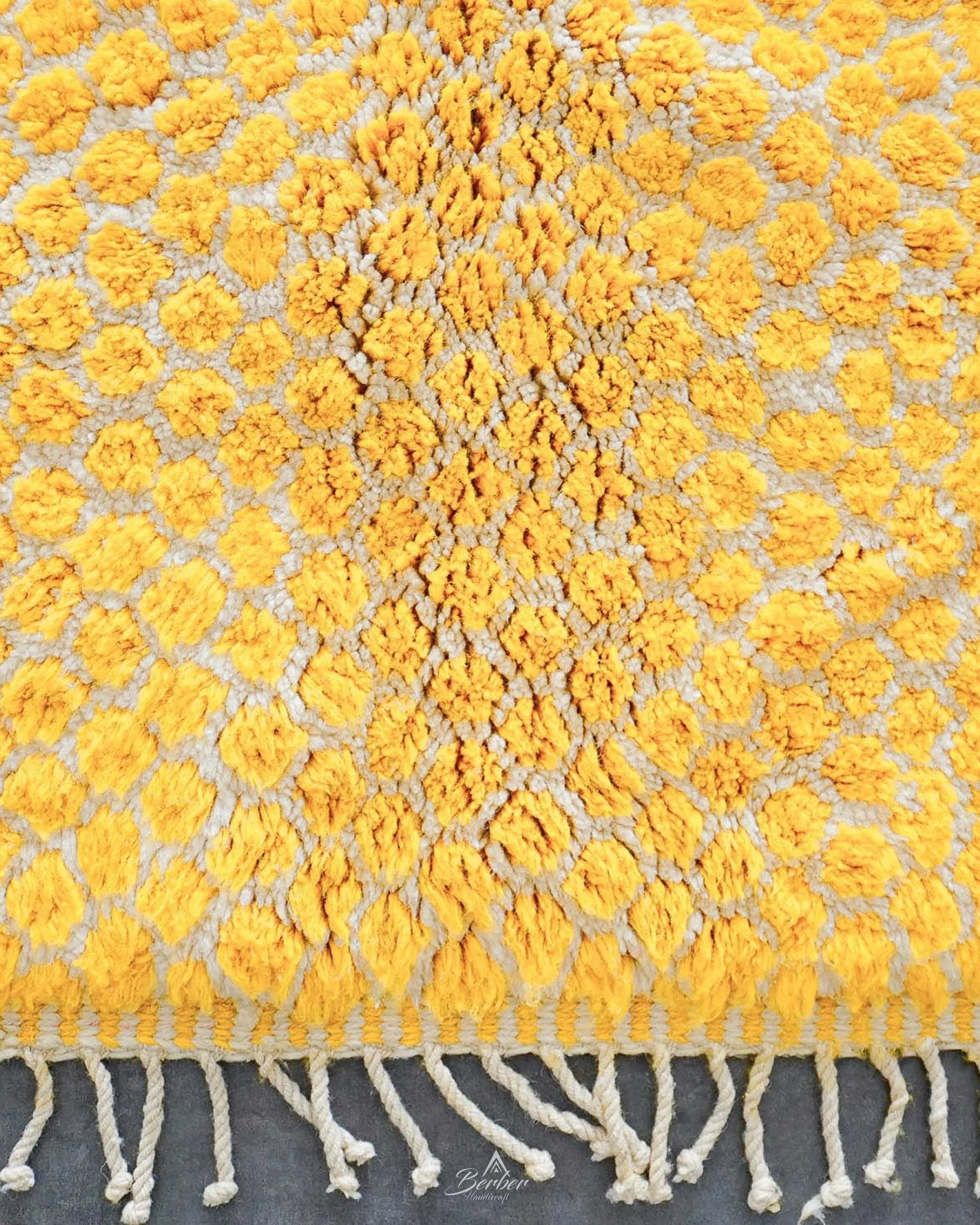 Colorful Yellow Wool Rug 3 X 5 Ft | 90 X 150 Cm / With Tassels / Short (0.4” / 1 cm)