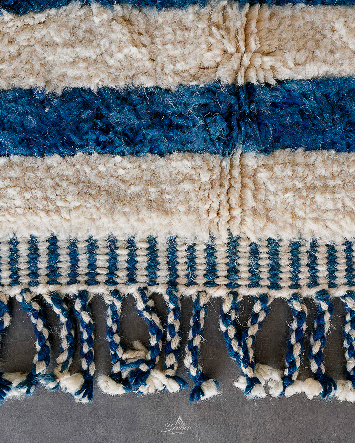 Colorful Accent Rug 3 X 5 Ft | 90 X 150 Cm / With Tassels / Short (0.4” / 1 cm)
