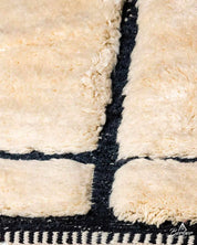 Contemporary Black and White Carpet 3 X 5 Ft | 90 X 150 Cm / With Tassels / Short (0.4” / 1 cm)