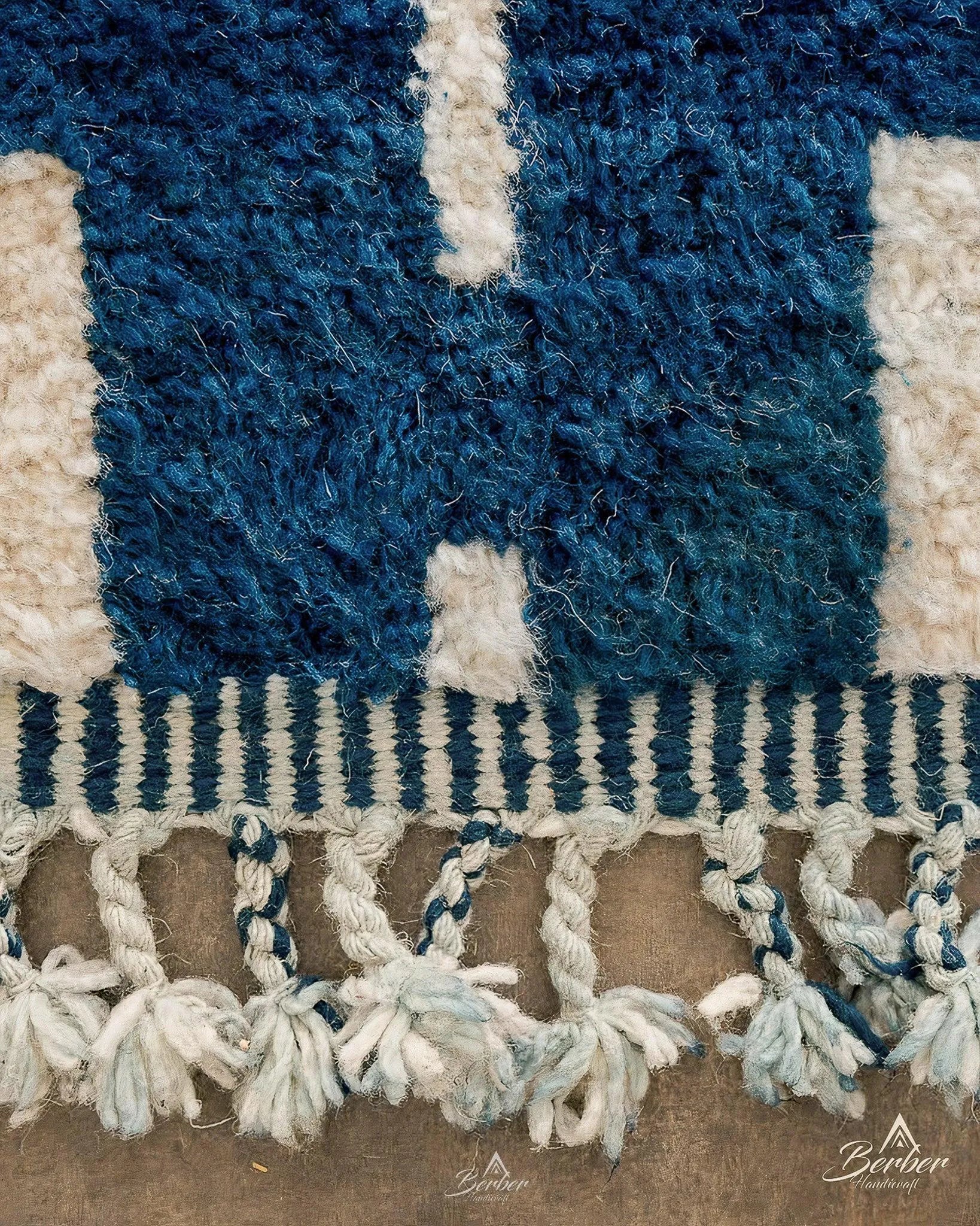 Contemporary Blue Carpet 3 X 5 Ft | 90 X 150 Cm / With Tassels / Short (0.4” / 1 cm)