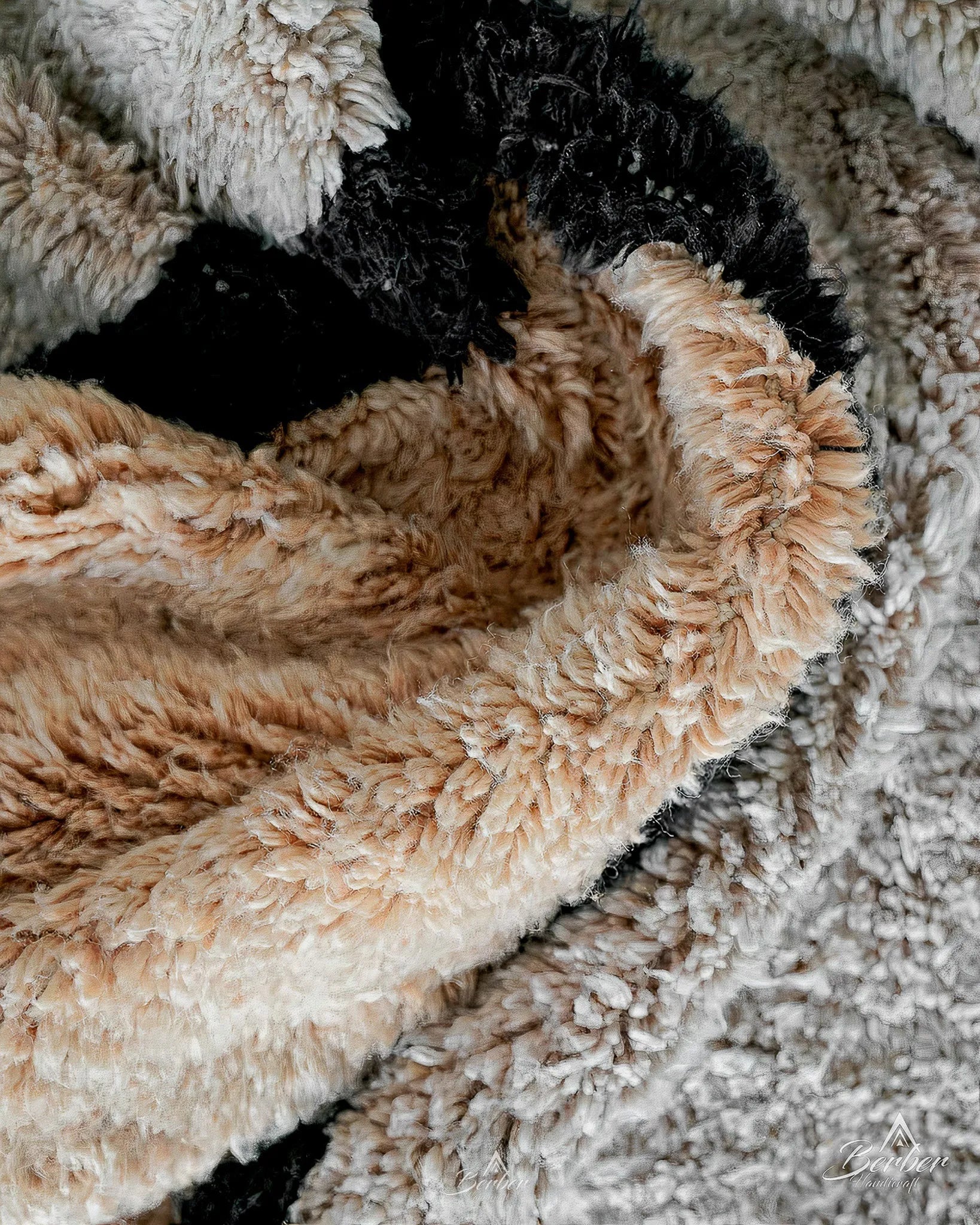 Custom Berber Rug 3 X 5 Ft | 90 X 150 Cm / With Tassels / Short (0.4” / 1 cm)