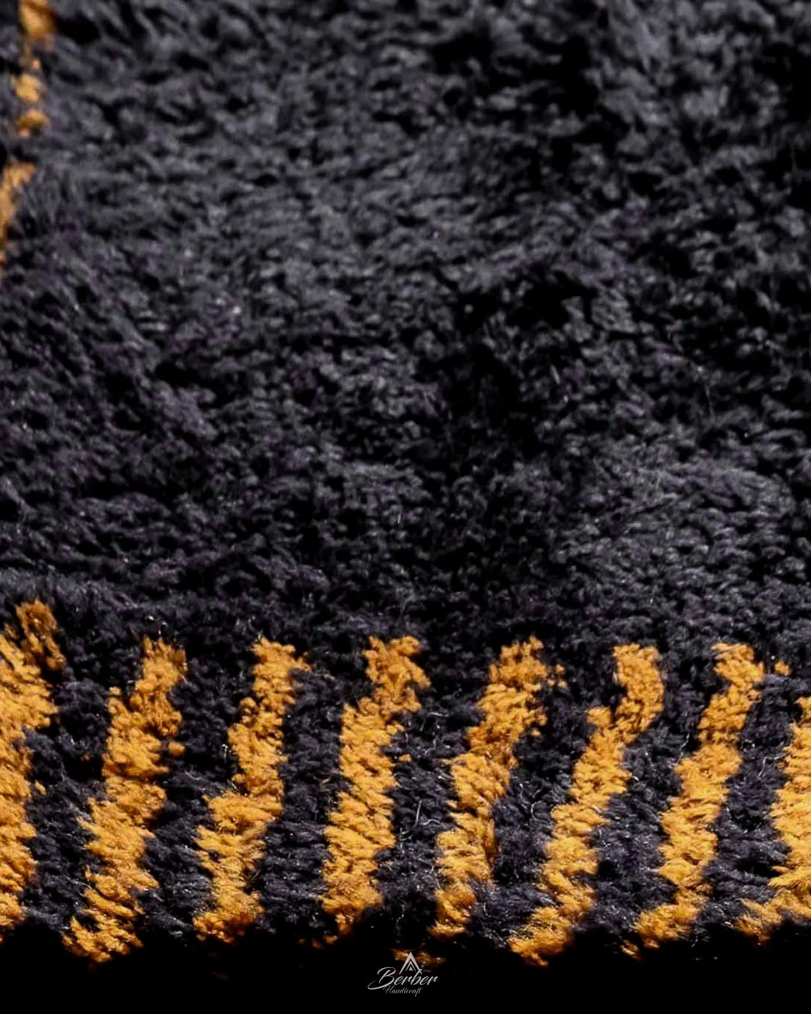 Custom Handmade Rug 3 X 5 Ft | 90 X 150 Cm / With Tassels / Short (0.4” / 1 cm)
